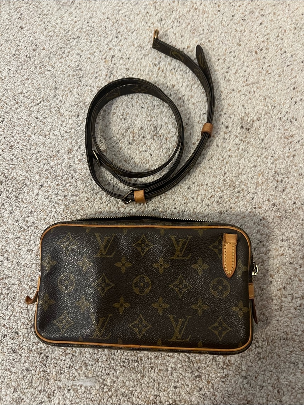 ✨ AUTHENTIC LOUIS VUITTON POCHETTE ACCESSOIRES ✨